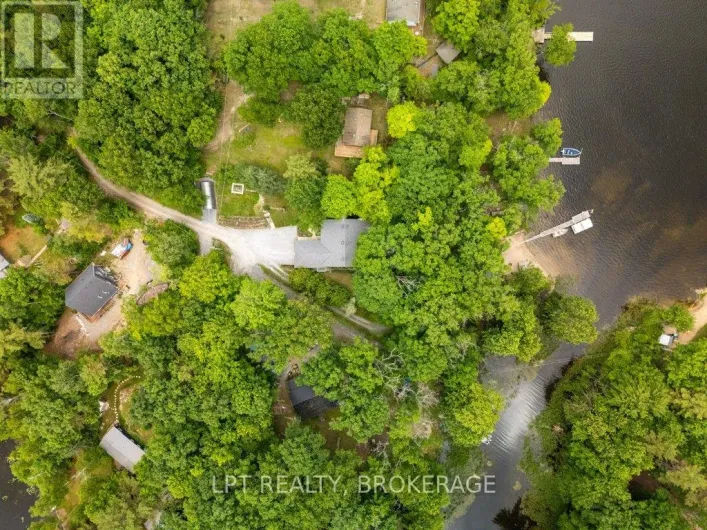 31 ACORN LANE, Frontenac