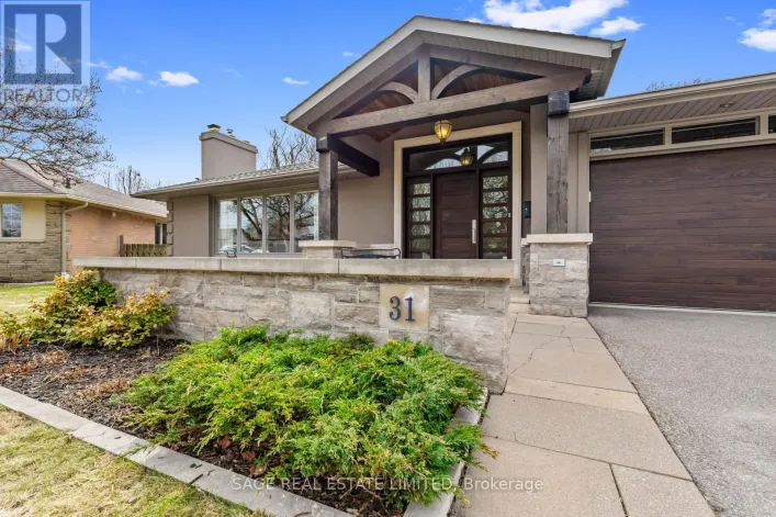 31 ASHWOOD CRESCENT, Toronto