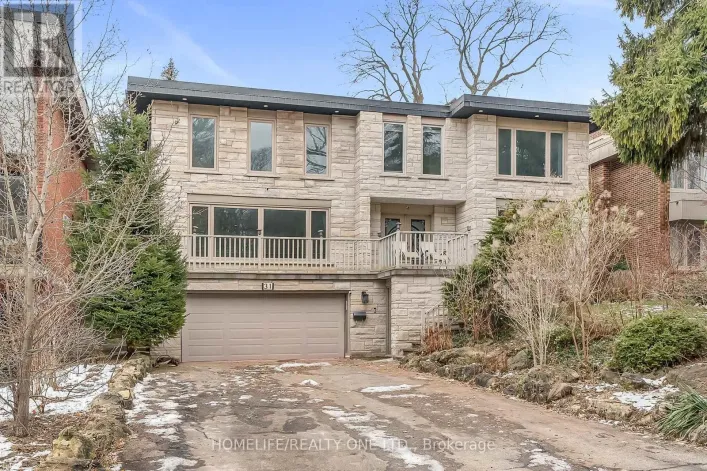 31 BEARWOOD DRIVE, Toronto