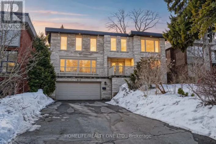31 BEARWOOD DRIVE, Toronto