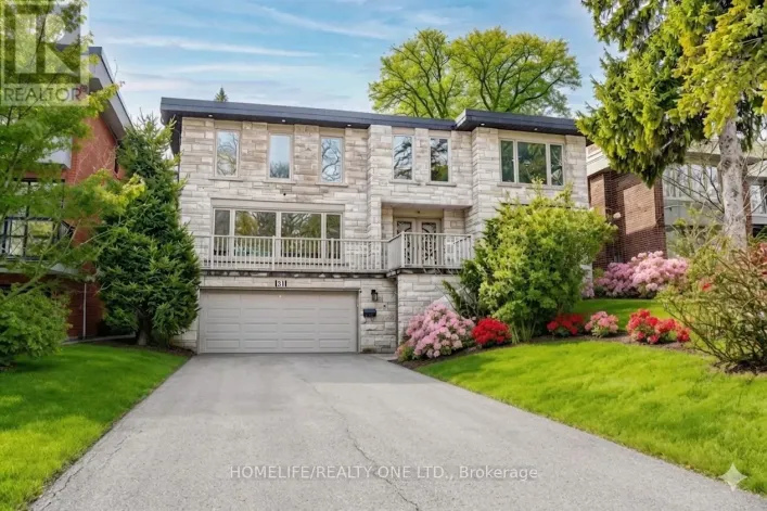 31 BEARWOOD DRIVE, Toronto