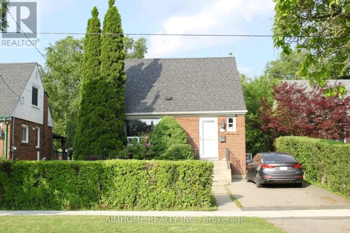 31 CAMILLA CRESCENT, Toronto