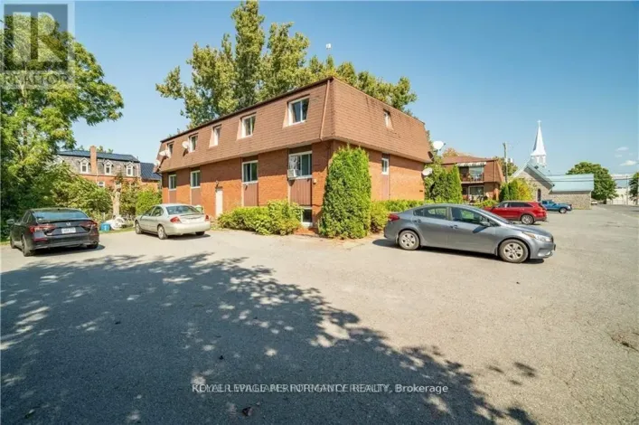 31 CHURCH STREET, North Dundas