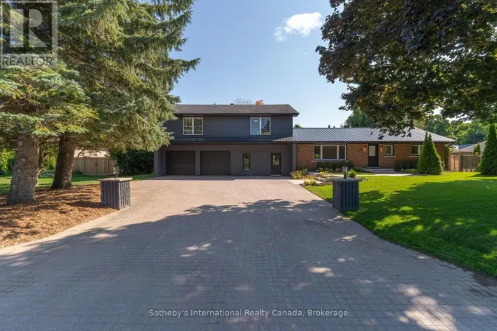 31 ELIZABETH STREET E, Clearview