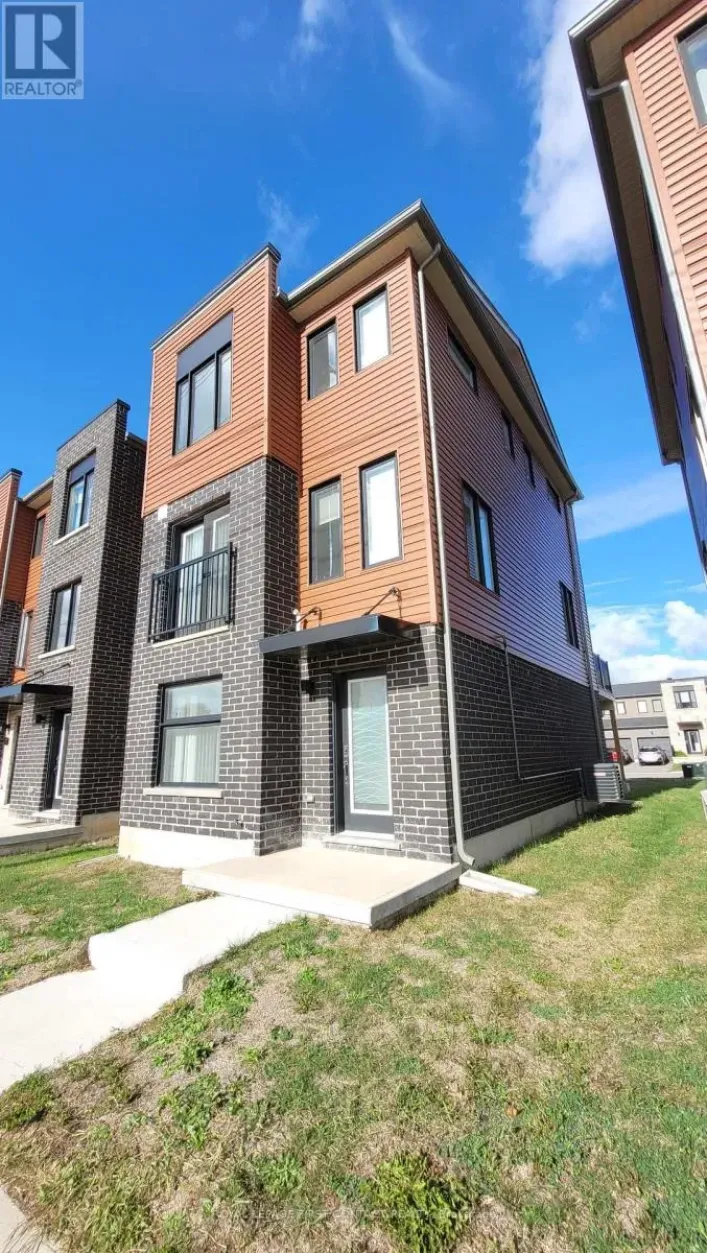 31 FAIRLANE AVENUE, Barrie