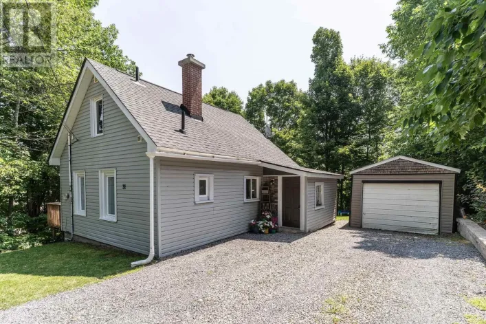 31 FLORENCE STREET W, Huntsville