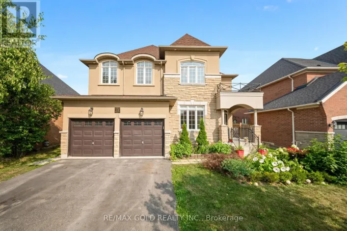 31 FONTAINEBLEU ROAD, Brampton