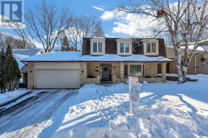 31 FOXCROFT CRESCENT, London South