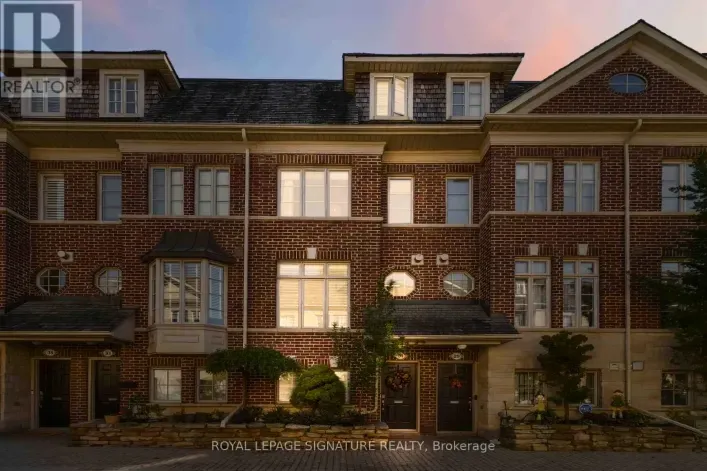 Row / Townhouse for sale: 31 FURROW LANE, Toronto
