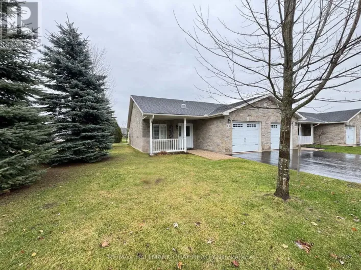 31 GARDEN GROVE CRESCENT, Wasaga Beach