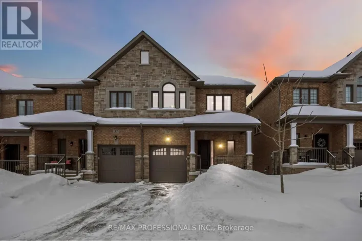 31 GORD MATTHEWS WAY, Uxbridge