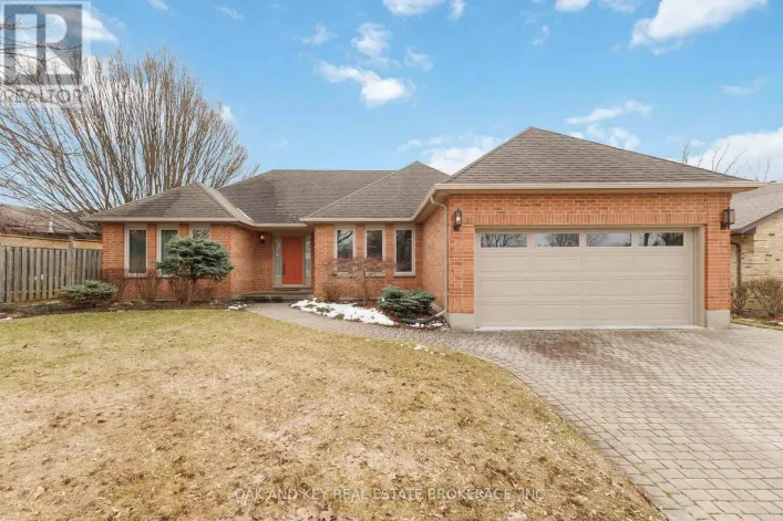 31 GREEN HEDGE LANE, London North