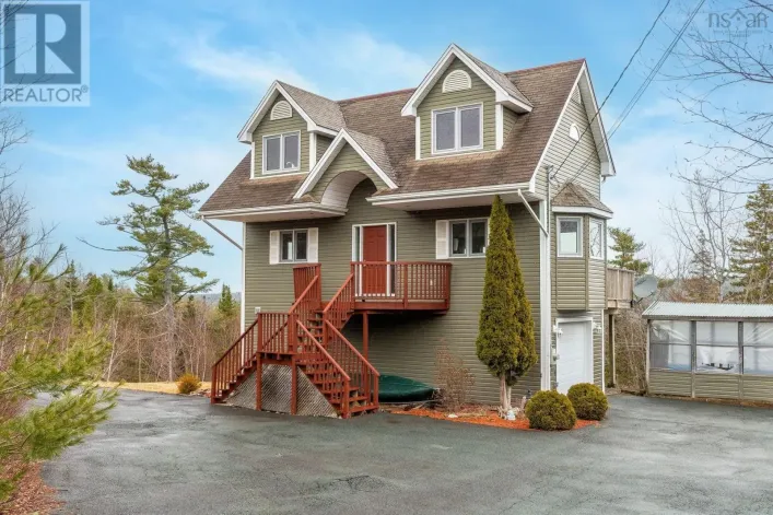 31 Limestone Avenue, Fall River