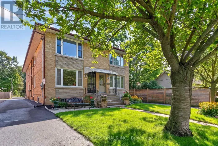 31 LONG BRANCH AVENUE, Toronto
