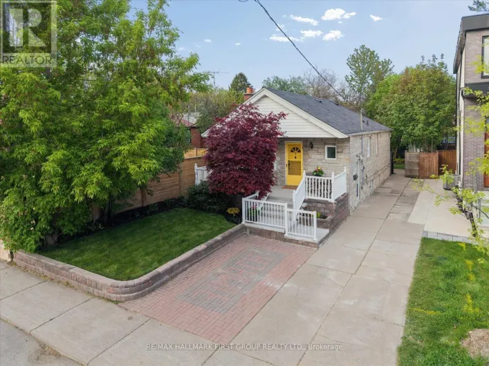 31 MACHOCKIE ROAD, Toronto