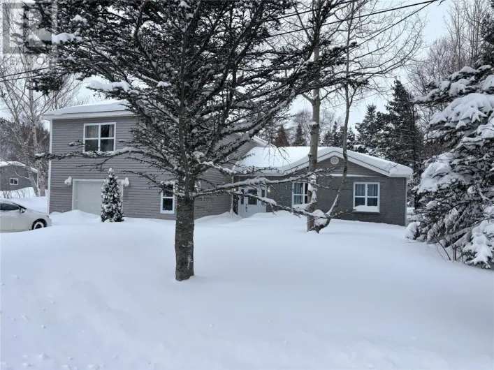 31 Main Street, Embree