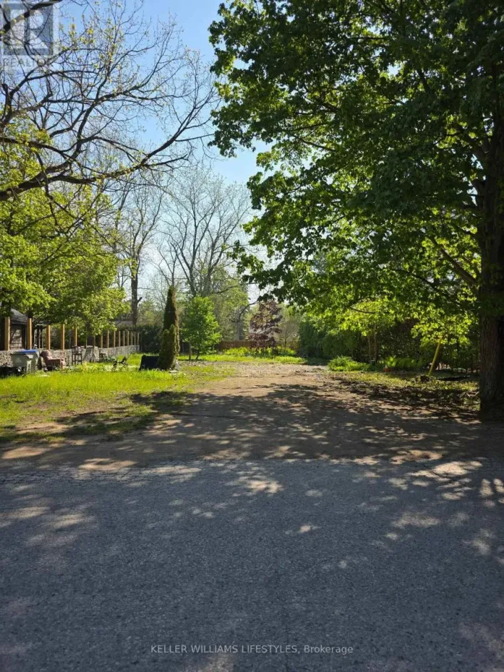 31 MAIN STREET N, Bluewater