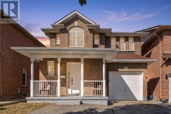 31 PEACHWOOD CRESCENT, Hamilton