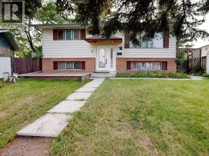 31 Penrith Place SE, Calgary