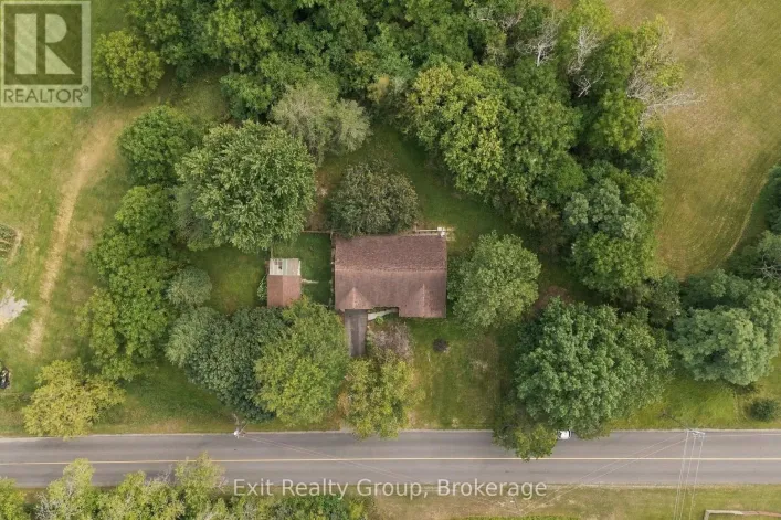 31 RIDGE ROAD, Prince Edward County