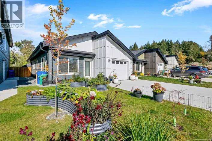 31 Saanich Ridge Dr, Central Saanich