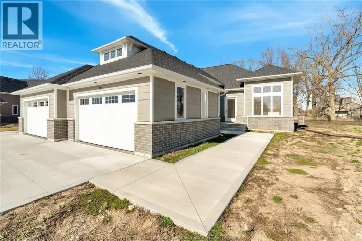 31 SANDCASTLE, Amherstburg