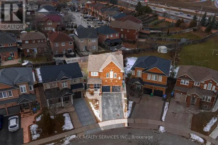 31 SEAHORSE AVENUE, Brampton