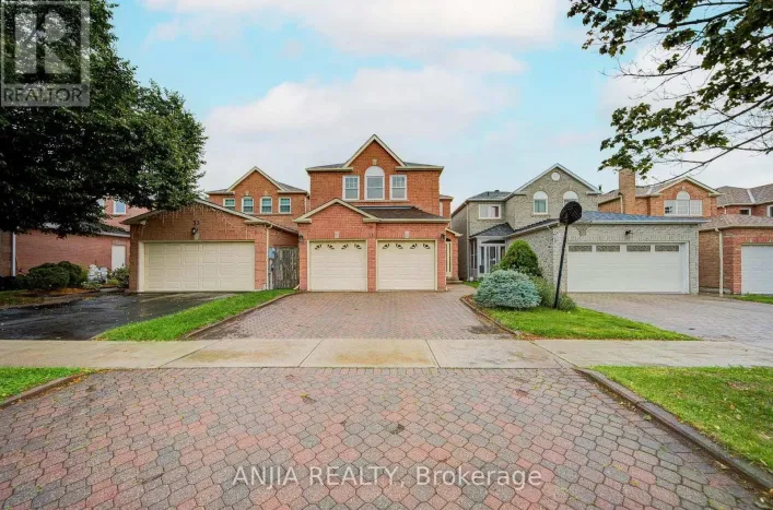 31 SHALLOWFORD COURT, Toronto