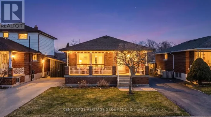 31 TERRACE DRIVE, Hamilton