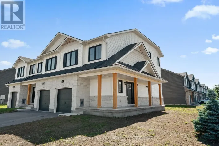 31 WHITCOMB CRESCENT, Smiths Falls
