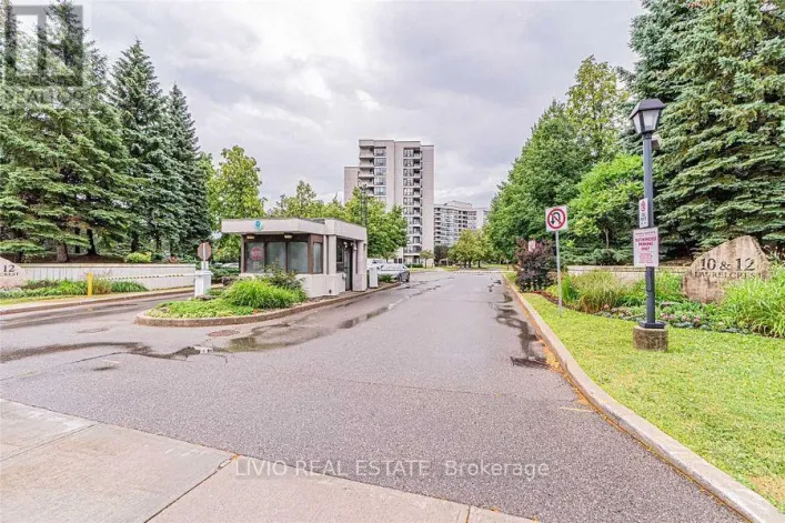 310 - 10 LAURELCREST STREET, Brampton