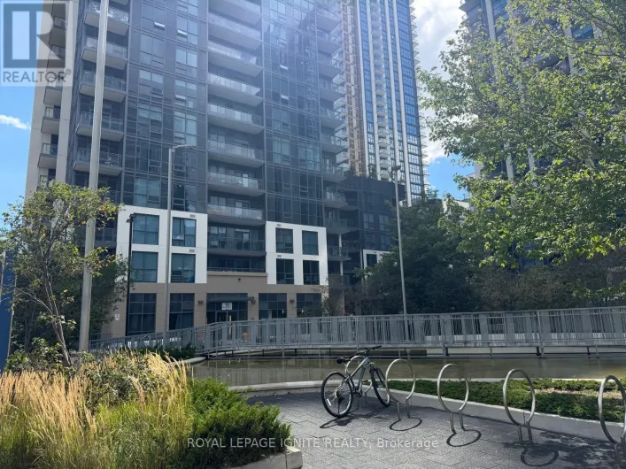310 - 10 MEADOWGLEN PLACE, Toronto