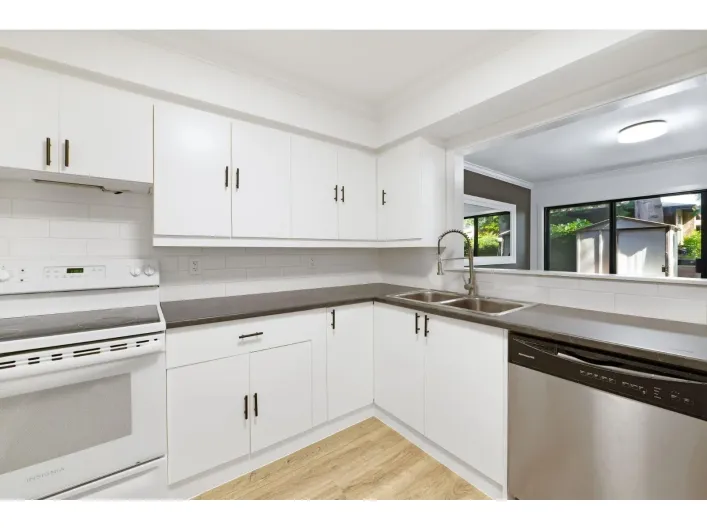 310 10620 150 STREET, Surrey