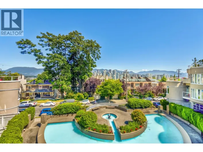 310 1236 W 8TH AVENUE, Vancouver