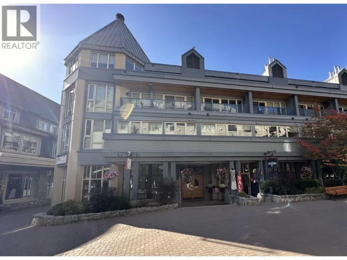 310 (3) 4321 VILLAGE GATE BOULEVARD, Whistler