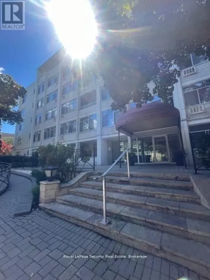 310 - 335 LONSDALE ROAD, Toronto