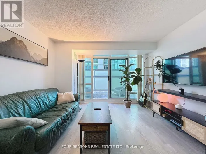 310 - 381 FRONT STREET W, Toronto