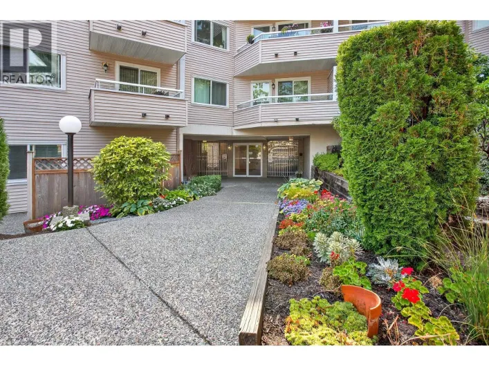 310 450 BROMLEY STREET, Coquitlam