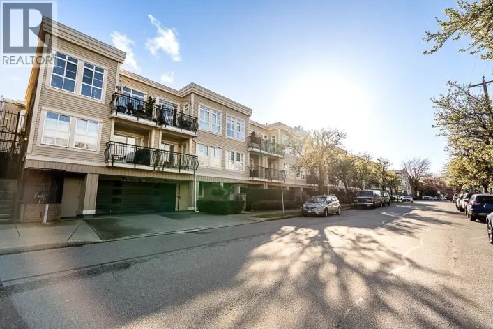 310 678 W 7TH AVENUE, Vancouver