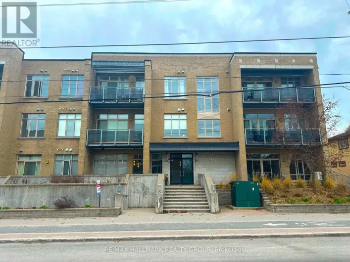 310 - 682 CHURCHILL AVENUE, Ottawa