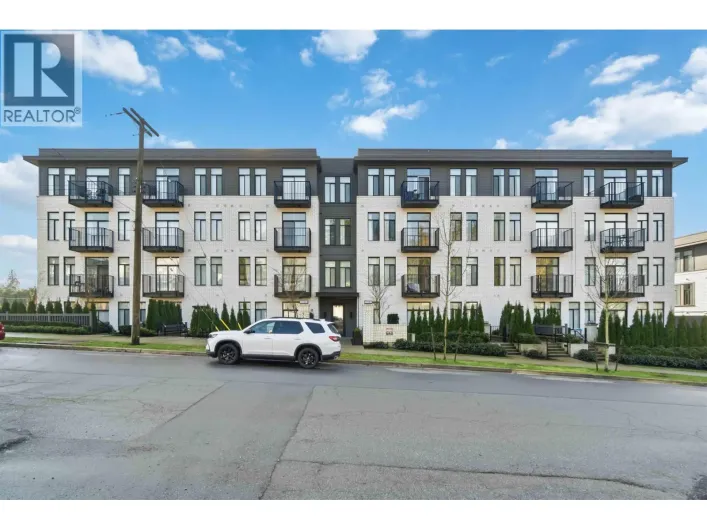 310 718 EDGAR AVENUE, Coquitlam