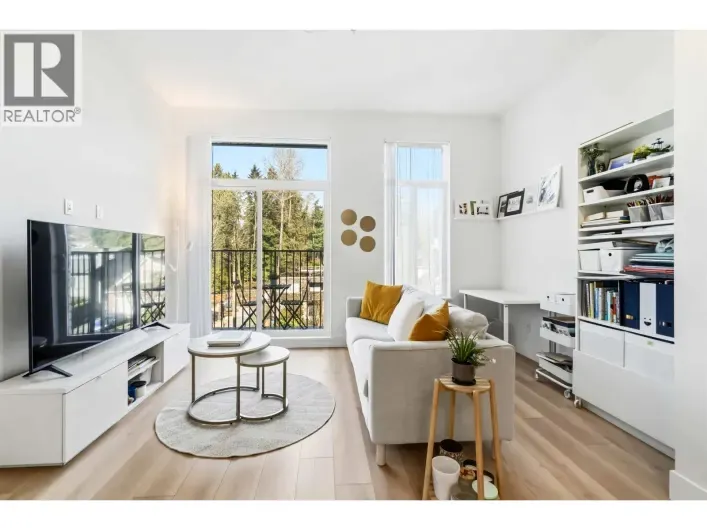 310 718 EDGAR AVENUE, Coquitlam