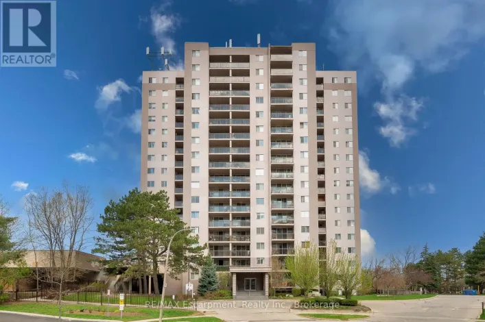 310 - 975 WARWICK COURT, Burlington