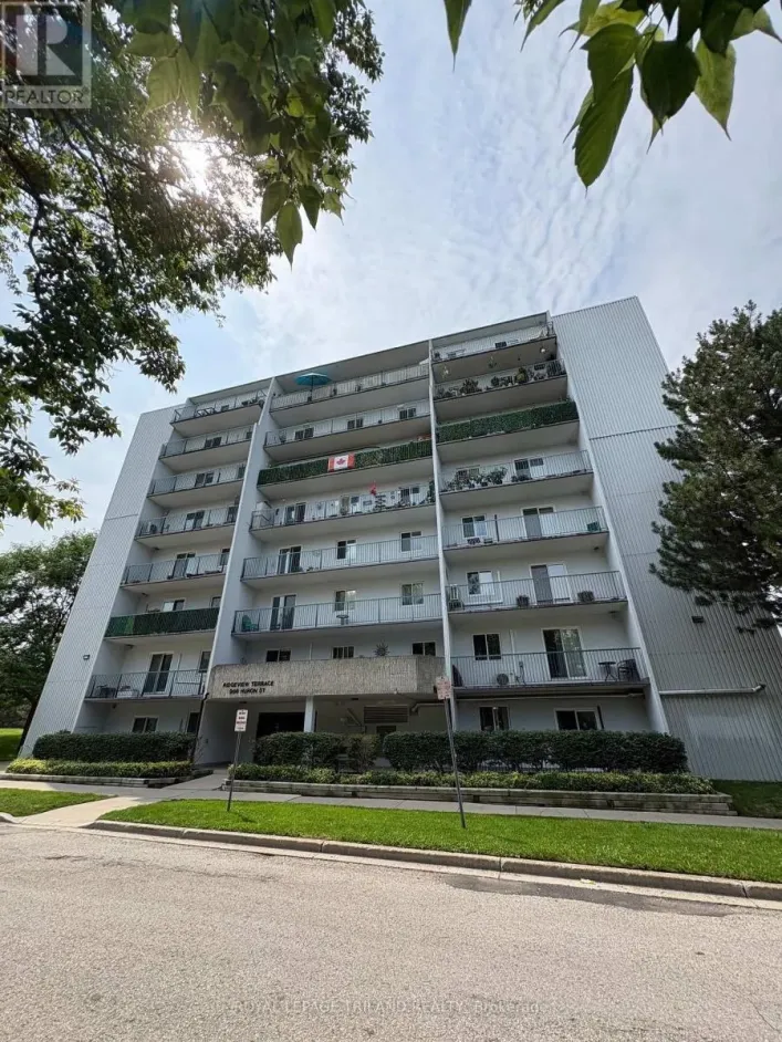 310 - 986 HURON STREET, London East