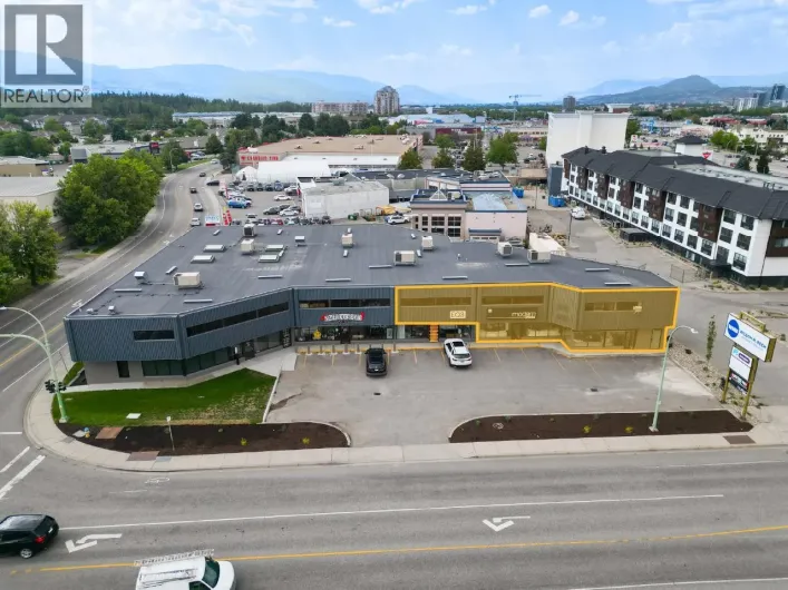 310 Banks Road Unit# 4, Kelowna