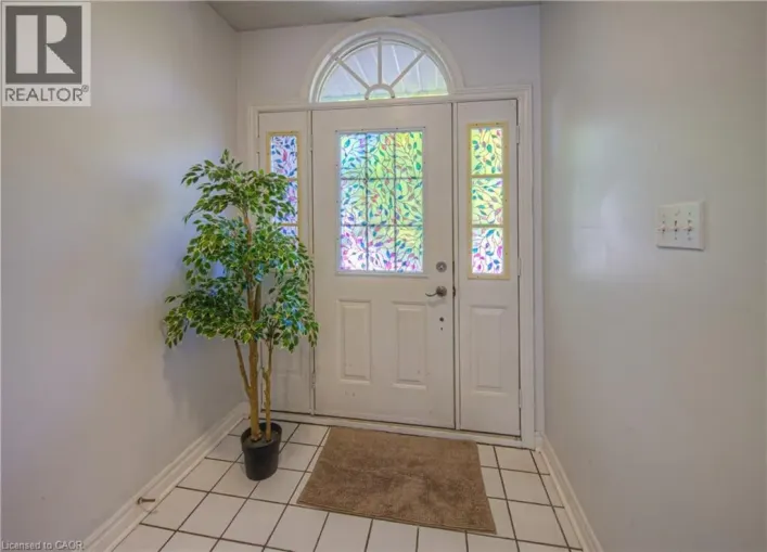 310 CHRISTOPHER Drive Unit# 15, Cambridge