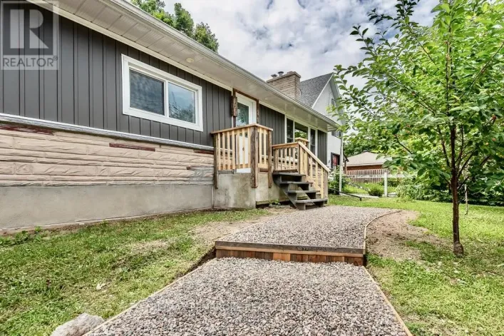 310 ESTHER STREET, Pembroke