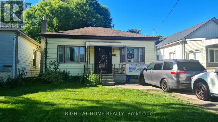 310 GREY STREET, London East