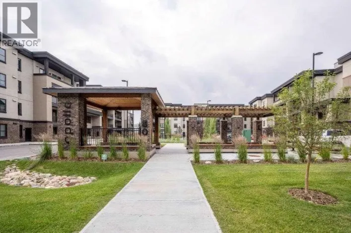 Apartment for sale: 3103, 80 Greenbriar Place NW, Calgary