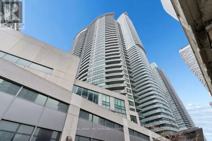 3108 - 19 GRAND TRUNK CRESCENT, Toronto
